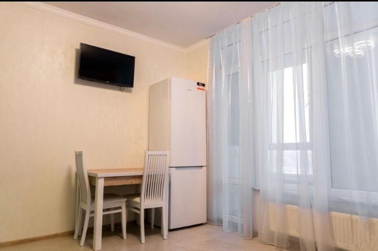 Жк Светлопарк Apartman Kijev Kültér fotó