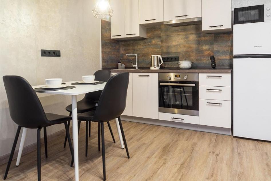 Жк Светлопарк Apartman Kijev Kültér fotó