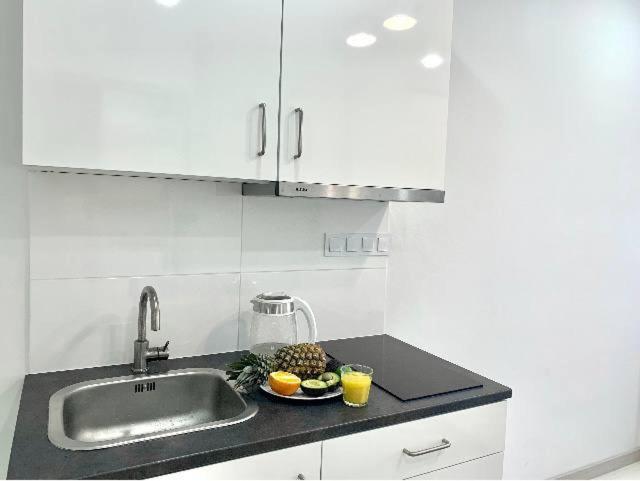 Жк Светлопарк Apartman Kijev Kültér fotó